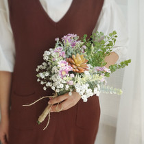 Simulation personal photo Hand bouquet bride Sen Department photo props Photo studio Children and adults street photography outside tourism and vacation