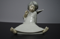 Elegant Lladro Spanish National Treasure Art ceramic ornaments meditation Angel porcelain puppet reserve