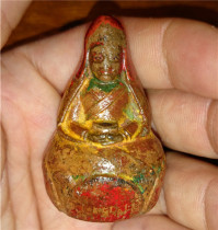 (The original Buddha) The collection of sacred relics in the ancient Tibetan monasteries the lotus master took the Buddha Zuoqin Maduo with him.