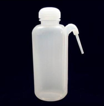 Side tube elbow red head 500ML plastic partial head extrusion bottle blowing bottle elbow flushing cleaning bottle thickened without leakage