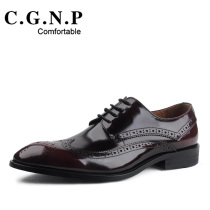 High-end brogue carved leather three-joint pointed business formal leather shoes patent leather dark wine red suit CGNP
