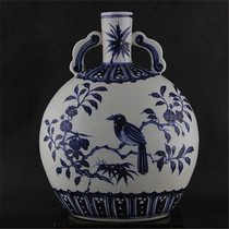 Daming Yongle hand painting blue and white flowers and birds pattern flat bottle Jingdezhen antique porcelain collection antique
