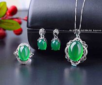 Natural Green Chalcedony Pendant Necklace Ring Ring Earrings Earrings 3-piece Set 925 Silver Inlay Live