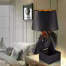 New Chinese European style atmospheric horse head lamp art hand carved resin table lamp creative living room lamp bedroom lamp