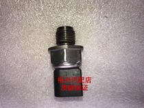 Pressure Sensor 9307Z528B Great Wall Haverrail Pressure Sensor Fuel Oil Pressure Valve 55PP30-01