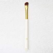 Nine song makeup brush pear flower White series oblique eye shadow brush nasal brush high light brush makeup brush M111