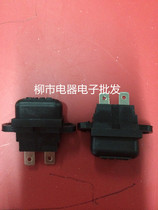 Factory direct car fuse box Black medium insert car fuse holder split cover type BF-021