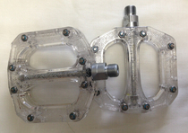 Light plastic bicycle pedal mountain bike pedal dead flying bearing Palin pedal accessories