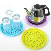 Creative home hot water bottle heat insulation pad warm pot pad drain coaster kettle pad leak-proof and anti-scalding plastic pad water filter tray