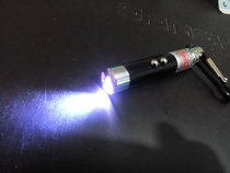 Small portable UV counterfeit detector pen Laser pointer Mini flashlight Multi-purpose keychain Hot-selling outdoor toy
