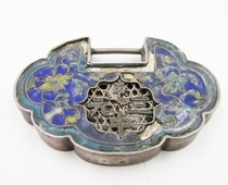 Qing Dynasty Seiko double-sided thick tire enamel color big old silver lock◆Yuan Bureau silver building Xinjiang collection