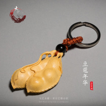 Small leaf boxwood carving key chain Chinese creative handle car hanging decoration carving crafts decoration pendant