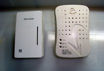 TP-LINK TL-H29E HyFi Smart Wireless Extender corinex av200 Power Cat