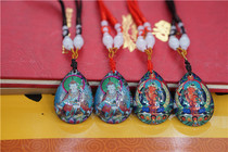 (Yuanyun) Crystal wearing a free Buddha statue pendant has a rope color random