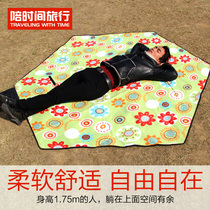 Outdoor hexagonal picnic mat moisture-proof mat thick tent mat waterproof childrens climbing mat velvet folding portable