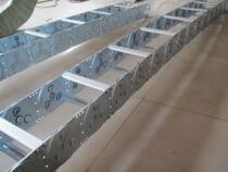 Transmission Steel towline Tank chain cable Nylon plastic towline pallet Double pitch tank chain cable trough