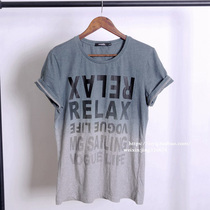 Mens cotton Joker round neck water first do old discoloration slim casual short sleeve T-shirt letter half sleeve 0 15KG