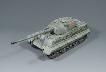 World of Tanks 1:35 World War II German Tiger King Heavy Tank Eastern Front Snow Coating Product
