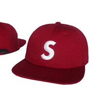 High quality S logo hat with a high quality S logo