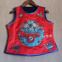 Cloud decoration totem original design womens top horse clip spring ethnic style old embroidery hand embroidery Tuanlong personality waistcoat