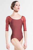 Spot France WearMoi Helena ballet danced to serve in a ballerina