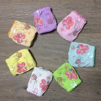Domestic sales of girls middle and small children baby cotton bread pants triangular underwear special 3 boxed