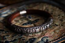 Antique Jewelry Old Silver Accessories of the Qing Dynasty Chinas Old Silver Fusuo Shouteng Bracelet (Dried Grass Village Antique Chic Edge) mementos