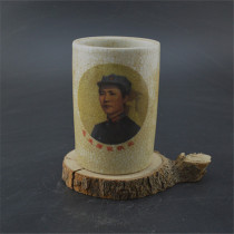 Jingdezhen antique ceramics Chairman Mao in Yanan pen holder portrait old goods Jingdezhen antique porcelain collection