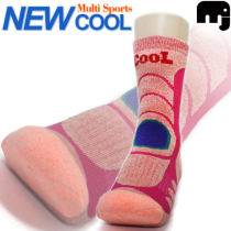 Korea outdoor mountaineering socks Ski socks Cycling hiking socks Mens and womens thickened warm perspiration sports socks