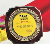 Manufacturers wholesale custom round wooden medals custom bronze medal authorization card Honor certificate Gold leaf card certificate plaque