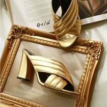 HChen Korea Handmade Custom Trendy Ocean Gas Morden Fashion Light Extravagant Metal Wind Coarse High Heel Slippers 2 Color