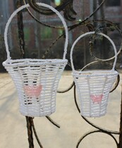 Flower wall hanging basket