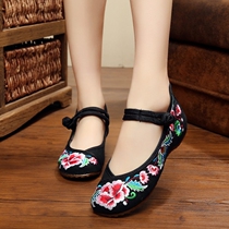  2020 square dance shoes womens dance shoes spring and summer ethnic embroidered shoes soft-soled inner increase old Beijing dancing cloth shoes women