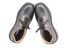 Xima 86365 anti-smashing anti-piercing safety shoes wear-resistant acid and alkali-resistant labor insurance shoes anti-static insulated shoes