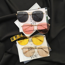 Korean version of tide retro Harajuku 2018 pink women sunglasses Net red ulzzang transparent tea sun glasses female street shot