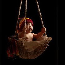 New European and American baby basket 100 days childrens photography props baby camera hundred - day baby - hood - up frame special price