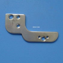 A knife to a sewing machine accessories mounting plate