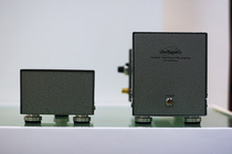 Line Magnetic LP33 split vacuum tube MM MC head amplifier vinyl singing