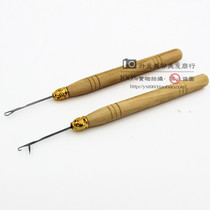 Special wooden handlebar crochet wig crochet hook hair attachment tool