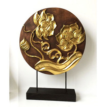 Special offer Thai craft wood carving lotus ornaments Log relief lotus round decoration Southeast Asia handmade gold leaf
