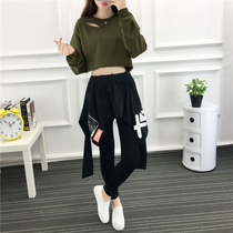 Autumn and winter long sleeve short cap leak belly button vest female Korean version of pullover loose navel top high waisted dress female tide