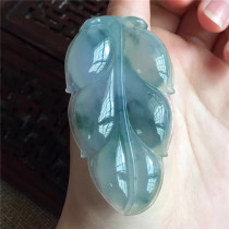 (Mingkai Jade) natural A jade ice glutinous seed floating flower leaf pendant