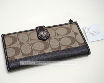 United States COACH Coach classic pattern canvas long womens wallet Khaki