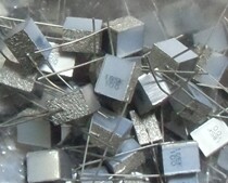 Jieyang International fever capacitor EPCOS lasagna no sense 1 8UF(185K)100V fever infinite capacitor