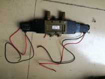 Unloader Original clothing South Korea YSC Used solenoid valve YSVF5320 solenoid valve DC21-26v has been tested for a good use