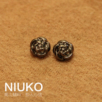 NIUKO clothing accessories bright gun black exquisite shirt small button three-dimensional small flower knitting button DIY