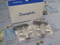USA swagelok Swagelok 3 8-card sleeve internal thread NPT three-way ball valve SS-44XF6