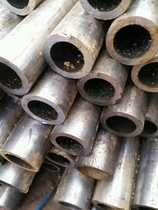 20#45#Seamless precision outer diameter 40mm wall thickness 6mm inner diameter 28mm Carbon steel pipe round pipe Iron pipe cutting