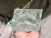151008 jade raw material bare stone natural raw stone Qinghai Kunlun Jade Mountain material green and white jade 1 7kg