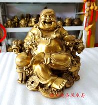 Bronze Mille Buddha laughs over Buddhas great belly Buddha bronze statue like a fortune and a fortune to send a fortune to the family and to be known for the harmony of the family.